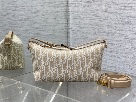 CD Medium DiorTravel Nomad Pouch Nature Color Dior Oblique Jacquard