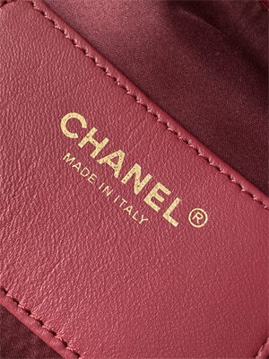 Chanel 25 Medium Handbag Grained Calfskin Gold Tone Metal Dk Red AS5311