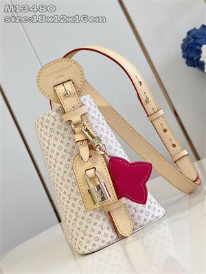 LV All In BB Fashion Leather Calfskin Dune/Sand M15130