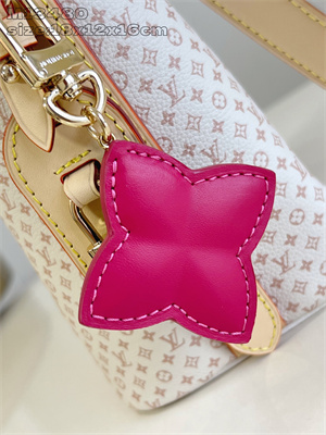 LV All In BB Fashion Leather Calfskin Dune/Sand M15130