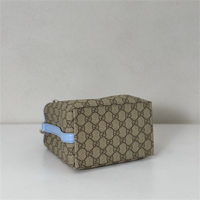 Gu.cci GG Emblem small bucket bag Monogram coated fabric Blue 815118