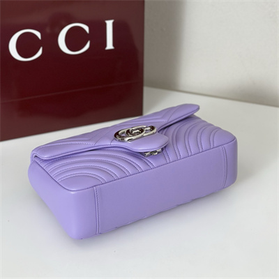 Gu.cci GG Marmont medium shoulder bag matelassé chevron lambskin leather Silver toned hardware Lilac 837267