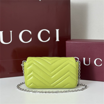 Gu.cci GG Marmont Mini shoulder bag matelassé chevron lambskin leather Silver toned hardware Bright Green 841290