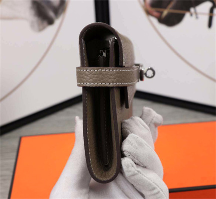 Her.mes Kelly Classic Wallet Calfskin Etoupe Color Silver tone Metal