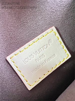 L.V Phone Pouch Métis Monogram Canvas M13572