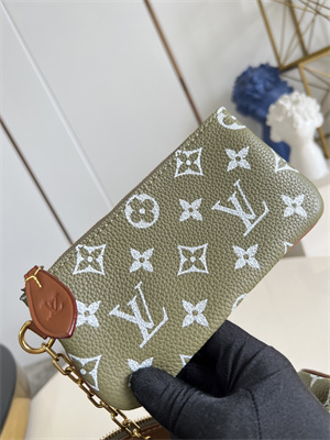 L.V Speedy P9 Bandoulière 30 Monogram Soft Calfskin Green