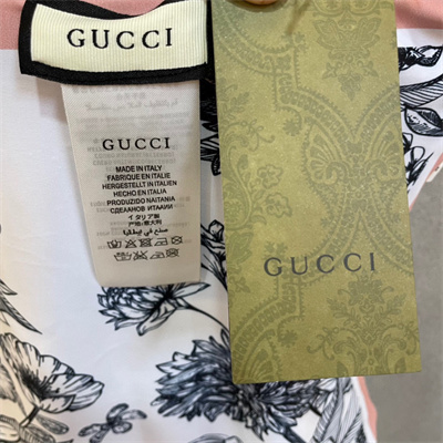 Gucci Swimsuits 38398