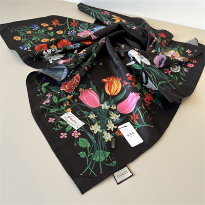 Gucci Square Silk Scarf 38543