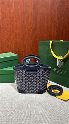 Goyard Beluga Mini Bag Goyardine Canvas & Chevroches Calfskin Navy Blue