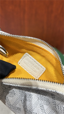 Goyard Key Pouch coin purse Goyardine Canvas & Chevroches Calfskin White