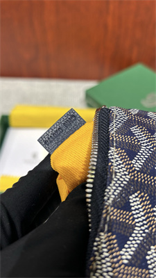 Goyard Key Pouch coin purse Goyardine Canvas & Chevroches Calfskin Navy Blue