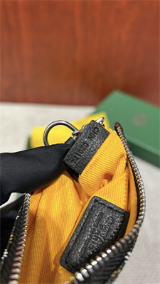 Goyard Key Pouch coin purse Goyardine Canvas & Chevroches Calfskin Black