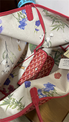 Goyard Saint Louis GM Bag In Goyardine Canvas & Chevroches Calfskin Fuchsia