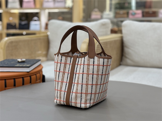 Picotin Lock 18 Bag in H canvas and Swift calfskin with “Couverture Carre” embroidery Gold HS