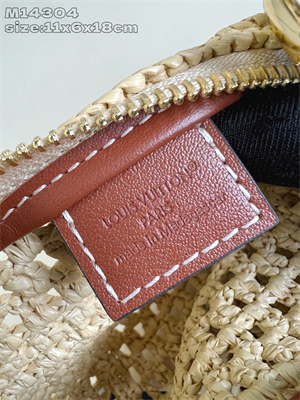 L.V  Hills Pochette Raffia & Brown Calfskin M14304