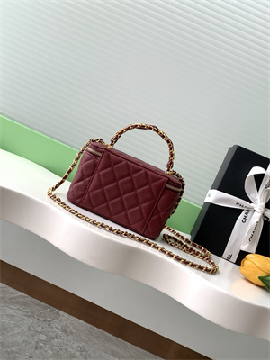 Chanel Vanity with chain Grained Calfskin& Gold-Tone Metal Burgundy AP4799