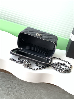 Chanel Vanity Case Grained Calfskin& Silver-Tone Metal Black AP3940