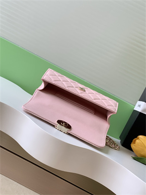 Cha.nel Clutch With Chain Top Handle Grained Calfskin Gold Tone Metal Pink AP3238