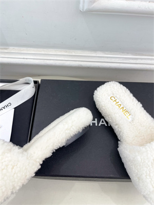 Chanel Slipper Women 38958