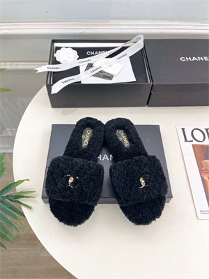 Chanel Slipper Women 38959