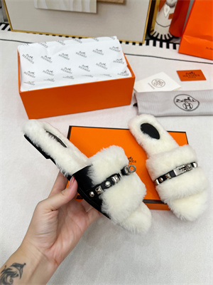 Her.mes Slipper Women 38960