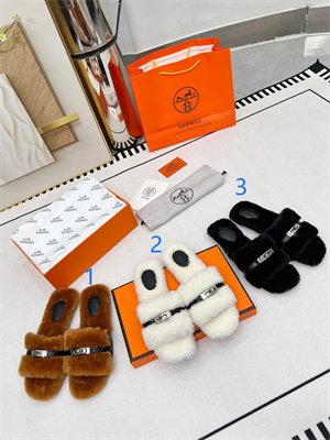 Her.mes Slipper Women 38961