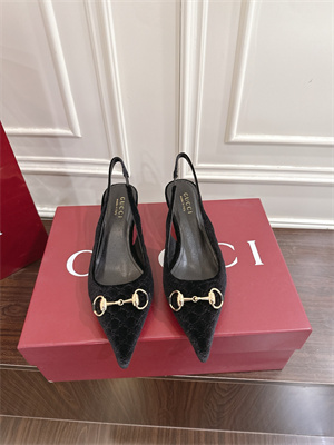 Gucci Velvet heeled Slingback Women 38964