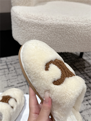 Celine Slipper 38975