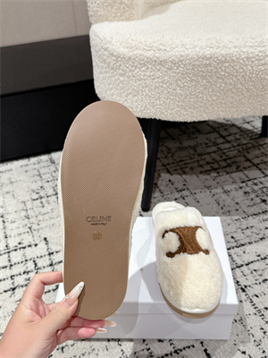 Celine Slipper 38975