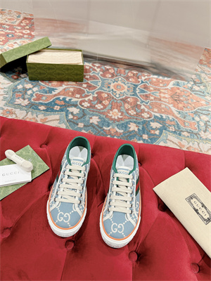 Gucci Sneakers Women/Men 38994