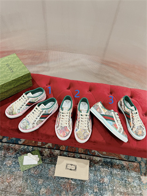 Gucci Sneakers Women/Men 38996