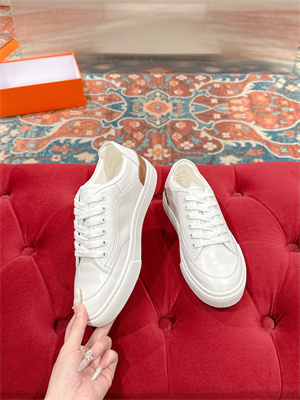 Hermes Sneakers Women 38997