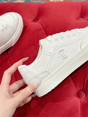 Hermes Sneakers Women 38997