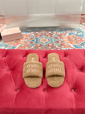 Miumiu Slipper Women 39002