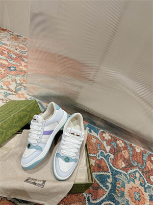 Gucci Sneakers Women 39010