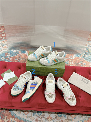 Gucci Sneakers Women 39011