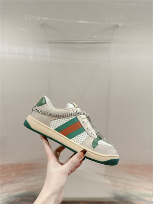 Gucci Sneakers Women 39012