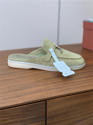 Loro Piana Mule Women 39018