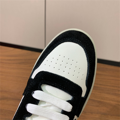 Prada Sneakers Women 39021