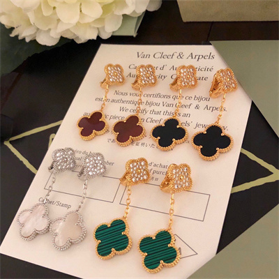VcaCleef &Arpels Earrings 38802