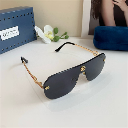Gucci Sunglasses Color options 38897