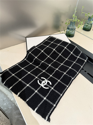 Chanel Wool Scarf 38929