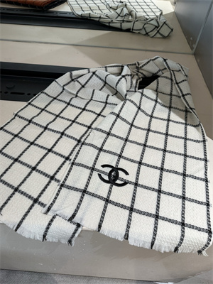 Chanel Wool Scarf 38930