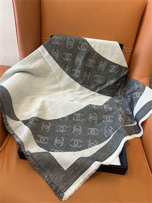Chanel Wool/Cashmere/Silk Scarf/Shawl 38933