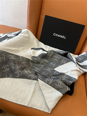 Chanel Wool/Cashmere/Silk Scarf/Shawl 38933