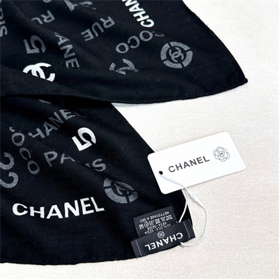Chanel Cashmere/Silk Scarf/Shawl 38935