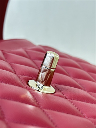 Chanel Small Classic Flap Bag Lambskin Gold Tone Metal Red Color 01117 TOP