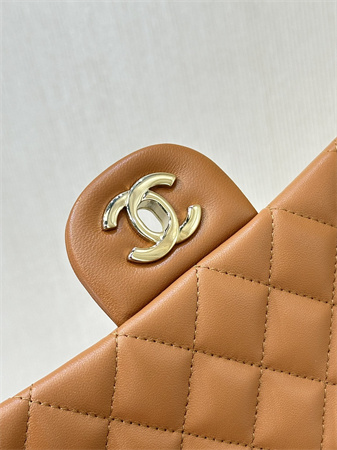 Chanel Medium Classic Flap Bag Lambskin Gold Tone Metal Caramel Color 01112 TOP
