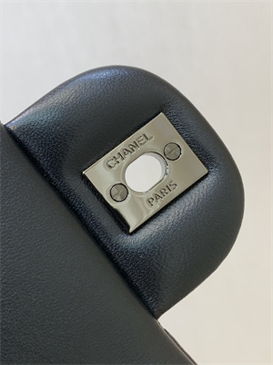 Chanel Medium Classic Flap Bag Lambskin Gun Metal Black 01112 TOP