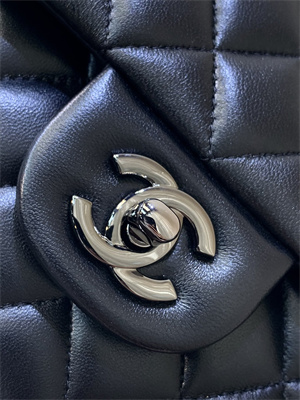 Chanel Medium Classic Flap Bag Lambskin Gun Metal Black 01112 TOP